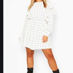 Plus size white grid dress